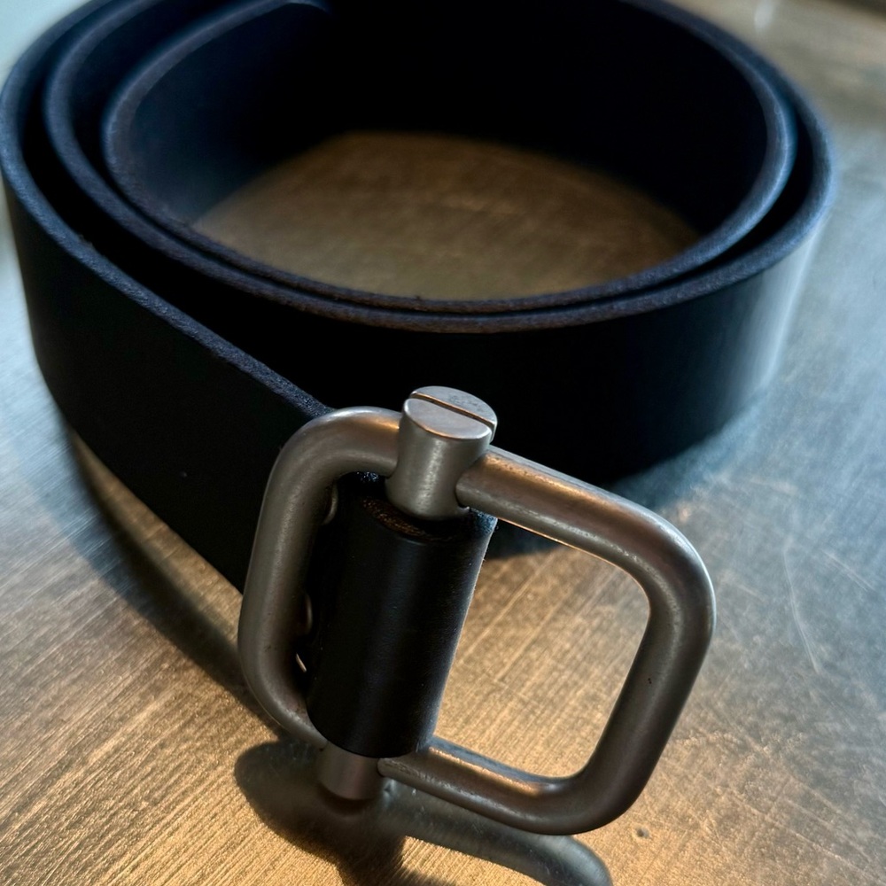 Men's Black Leather Belt
